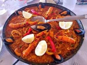 Fish paella