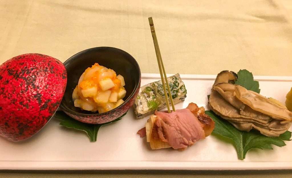 A set of small dishes served at Kaiseki ryori