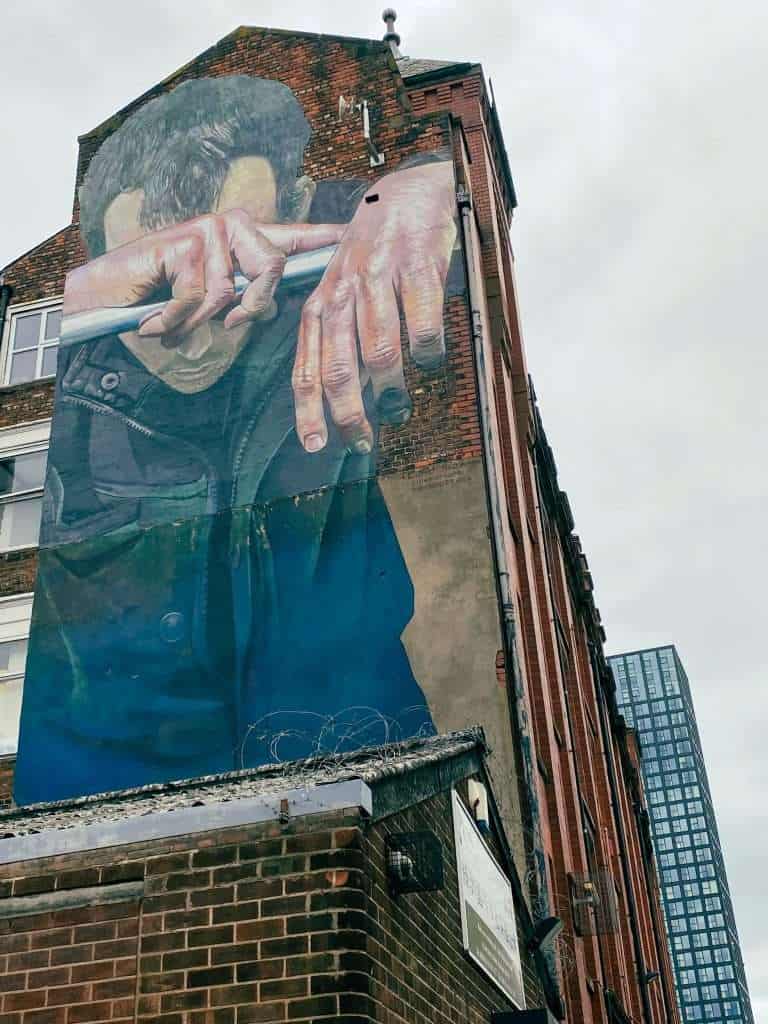 Swan Buildings mural by Case