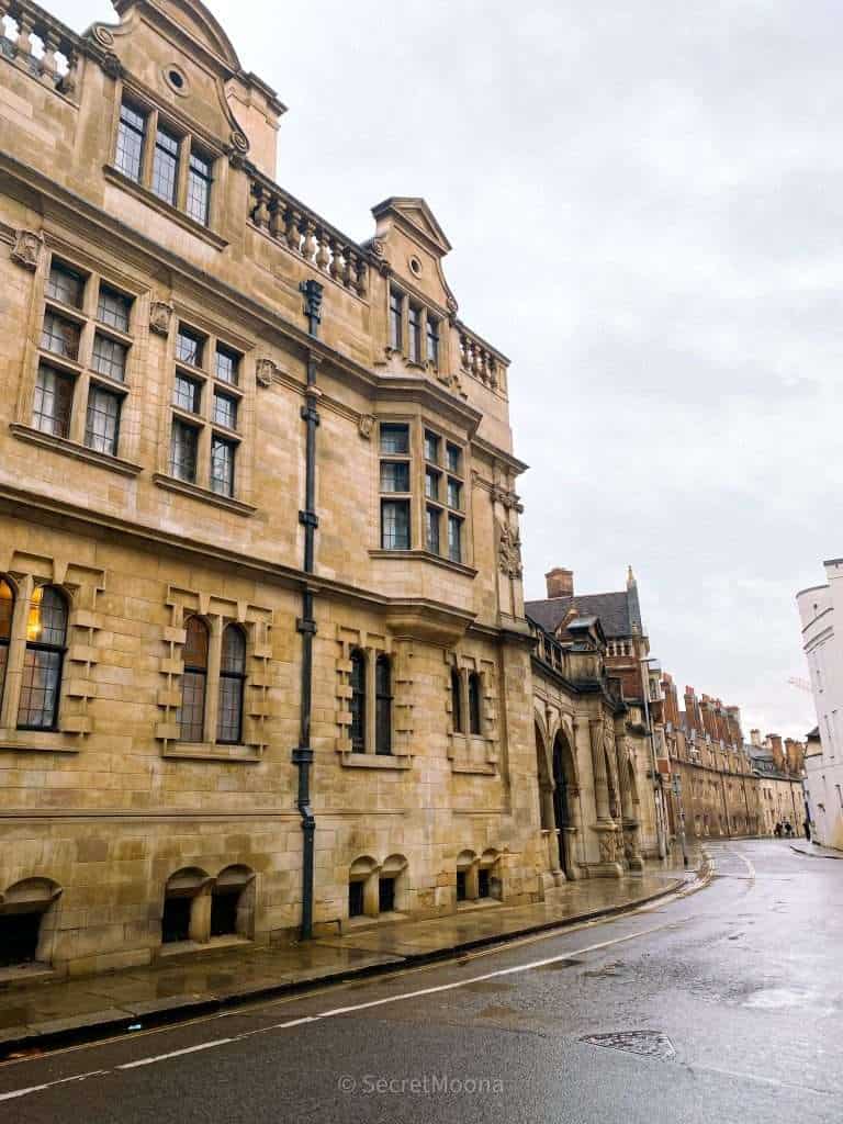 Things to do and see in Cambridge - Go on a walking tour