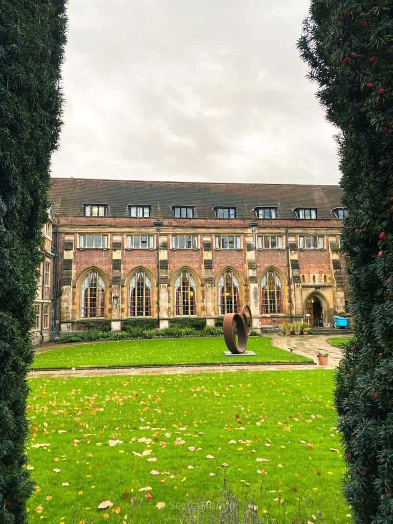 Things to do in Cambridge - Tour Pembroke College