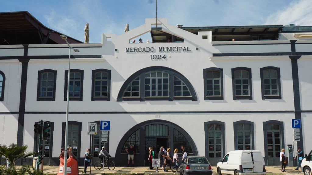 Things to do in Lagos - Visit the Lagos market