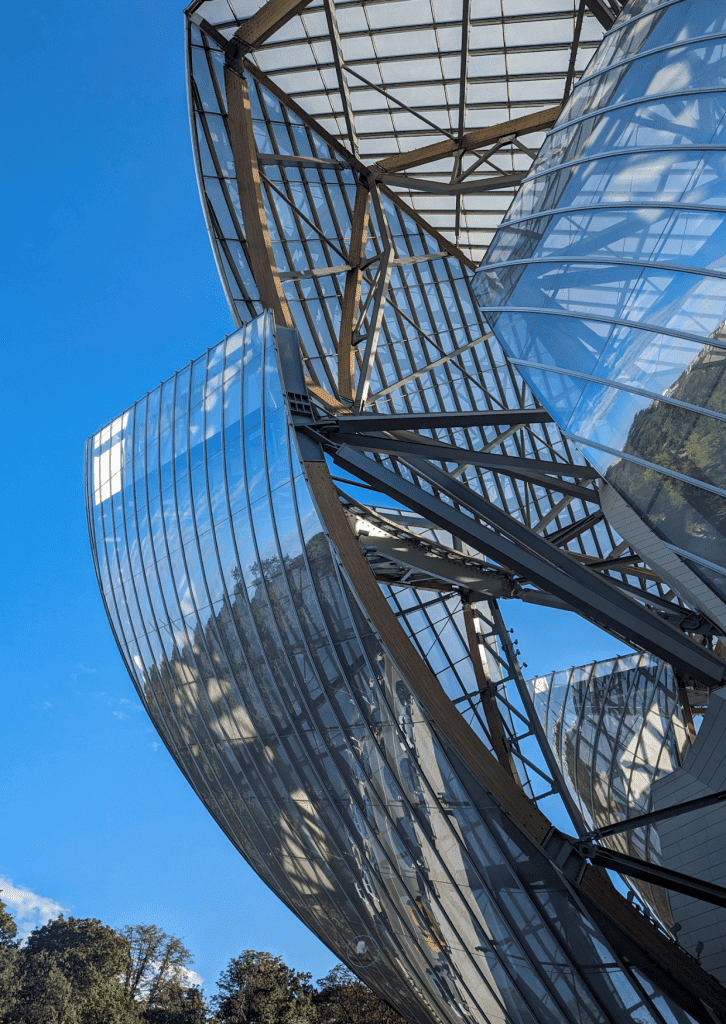 The Louis Vuitton Foundation building