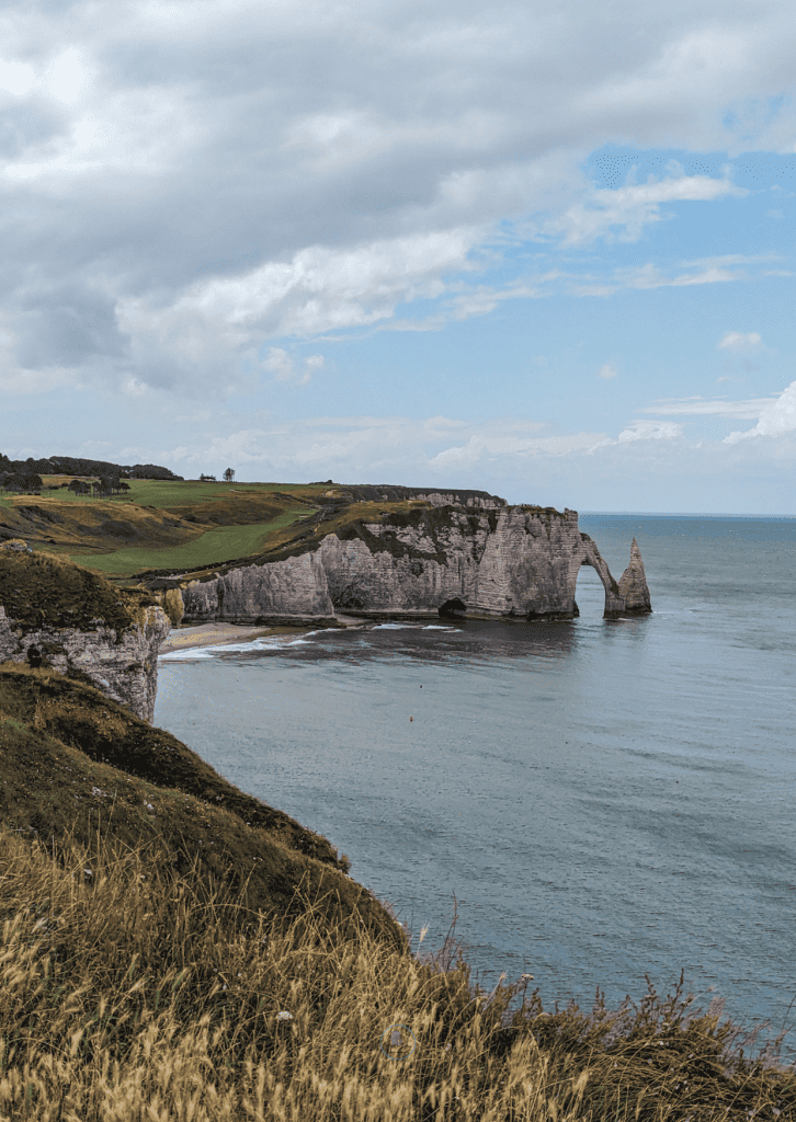 Exploring the Regions of France _ All You Need to Know 40 Cliffs of Etretat - Normandy region of France