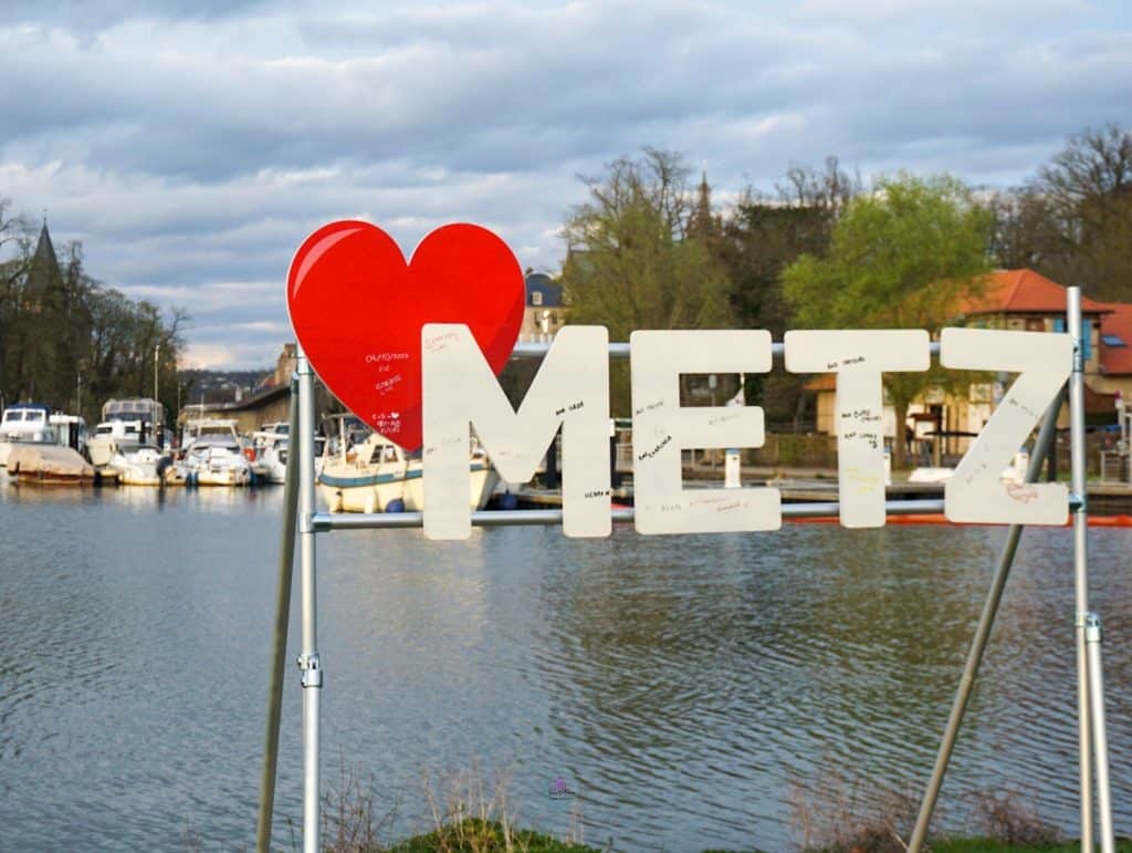 Discover The Best Things To Do In Metz, France 6 Metz sculpture near Quai des Regates - Things to do in Metz