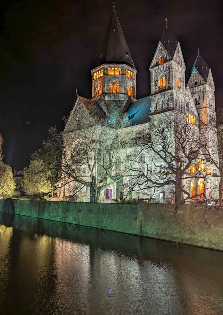 Discover The Best Things To Do In Metz, France 4 Things to see in Metz - Temple Neuf at night