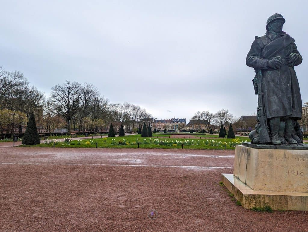 Discover The Best Things To Do In Metz, France 29 Esplanade garden in Metz France - Things to do Metz