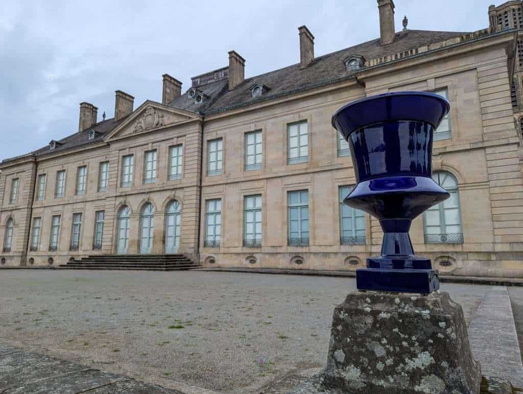 Porcelain vase outside the Musée des Beaux-Arts in Limoges