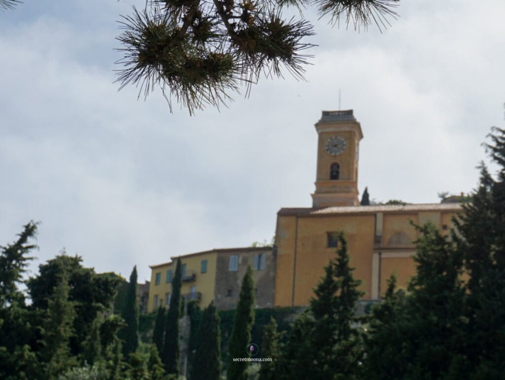 Discover Èze Village: The Most Beautiful Village in Southern France 12 Baroque church facade Eze Village France