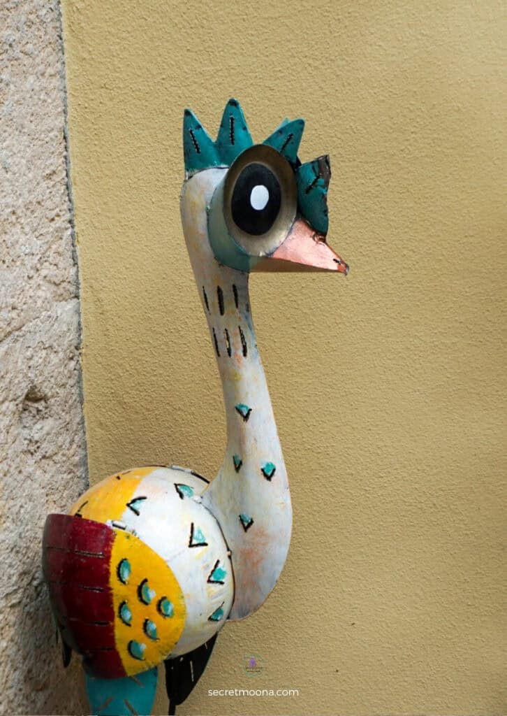 Discover Èze Village: The Most Beautiful Village in Southern France 26 Artisan artwork in Eze Village French Riviera