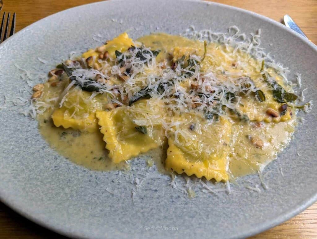 Ravioli with parmesan and sage butter